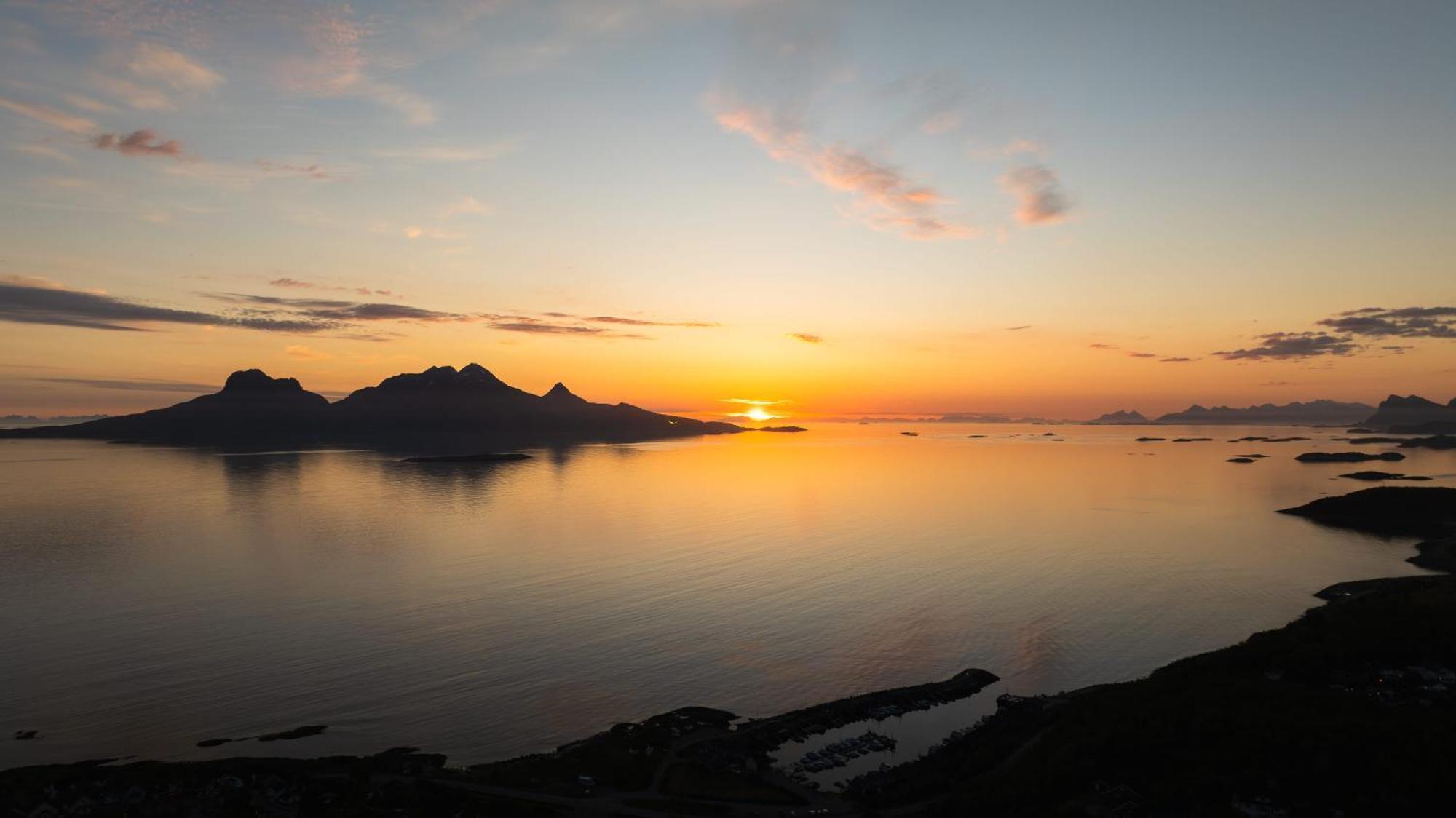 Wood Hotel Bodø Exteriér fotografie